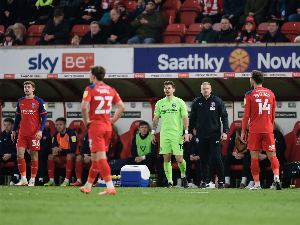 界舞台的中 界舞台的中